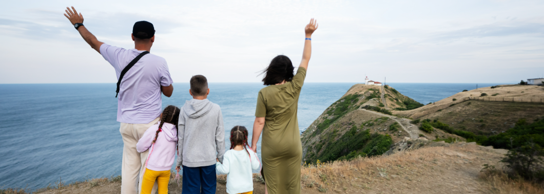 Famille en voyage avec enfants